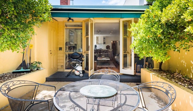 Get Cozy by the Fire in the Sought-after City Suburbs