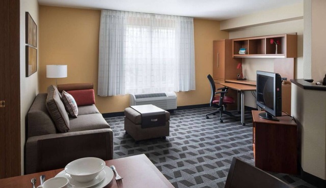 Get Ready for a Blissful Getaway! Near Gene Coulon Memorial Beach Park