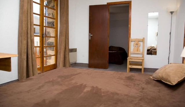 Get Ready for Blissful Getaway! Steps away from Ski Lifts & Biking Trails