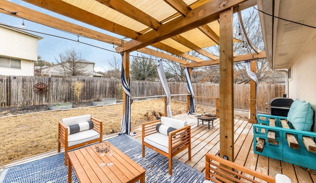 Getaway at Velias Way in Pflugerville 15 min from Downtown Austin!