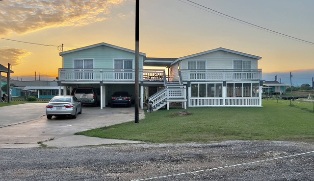 Getaway By The Bay Unit 1