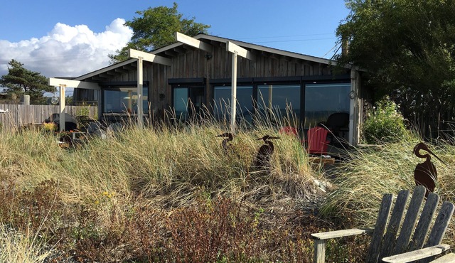 Getaway by the sea, great views, Wifi - Relax on the water
