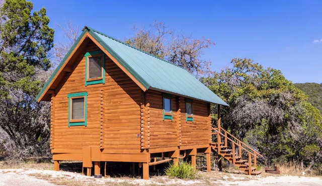 Getaway Cabin: Texas Hill Country Resort/w Pool