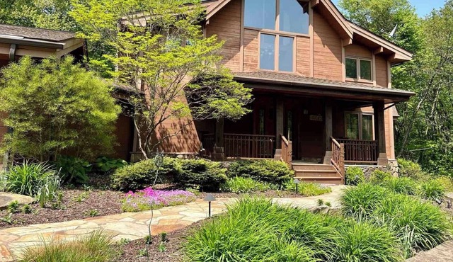 Getaway deep in the woods with basketball court