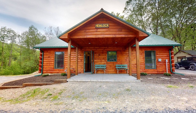 Getaway Dream on Pine Creek Hemlock Cabin