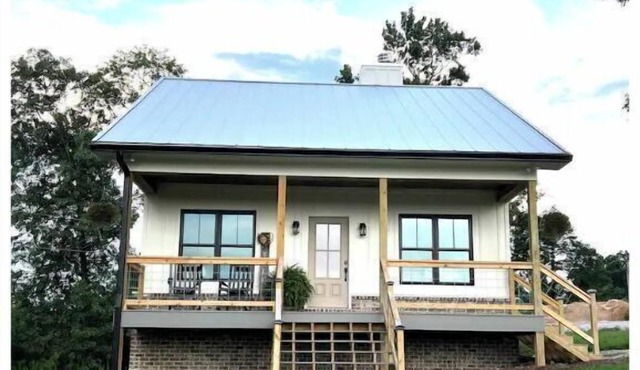 Getaway for some rest or get out and enjoy some great East Tennessee attractions