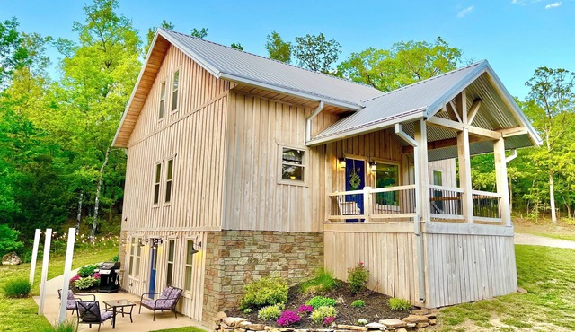 Getaway in the heart of the Ozarks