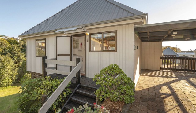 Getaway - Onemana Holiday Chalet