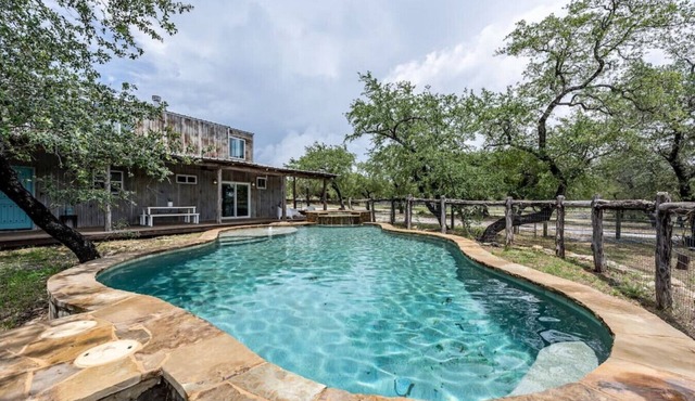 Getaway Ranch - Views for Days + Pool + Game Room