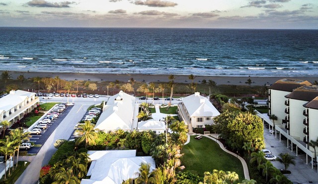 Getaways At Dover House