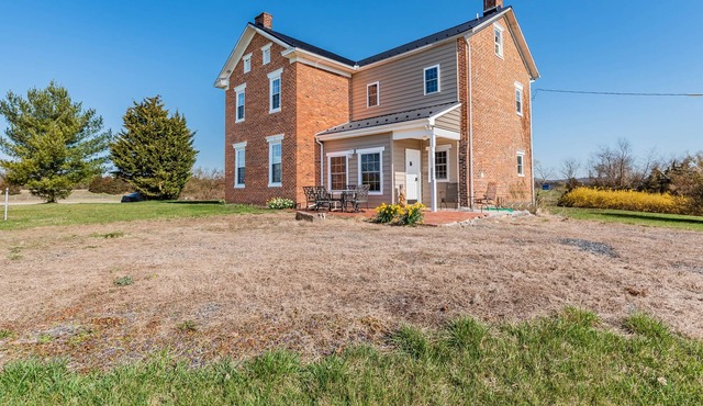 Gettysburg Farmhouse on 82 Acres