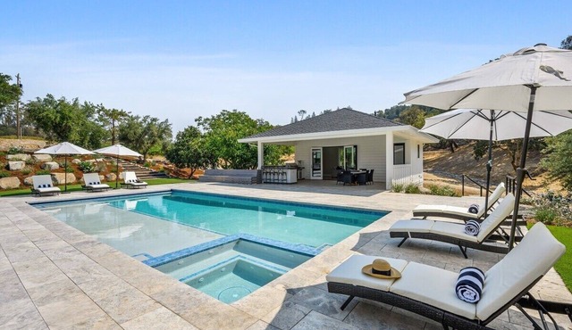 Geyserville Luxury Wine Country Estate