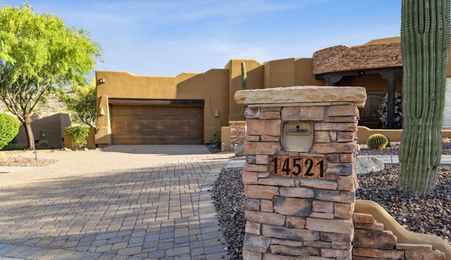 GH Housing-Lovely 3-bedroom in Fountain Hills, AZ with salt water heated pool.