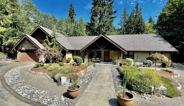 GH1 : Gig Harbor Gated Estate Property