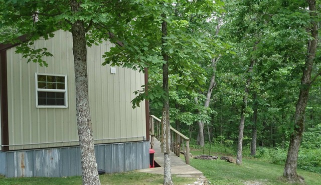 Ghost woodnQuiet, Peaceful, Relaxing overall A Great Get Away Cabin!