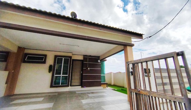 Ghumah by R&P (near Hospital Sultanah Bahiyah)