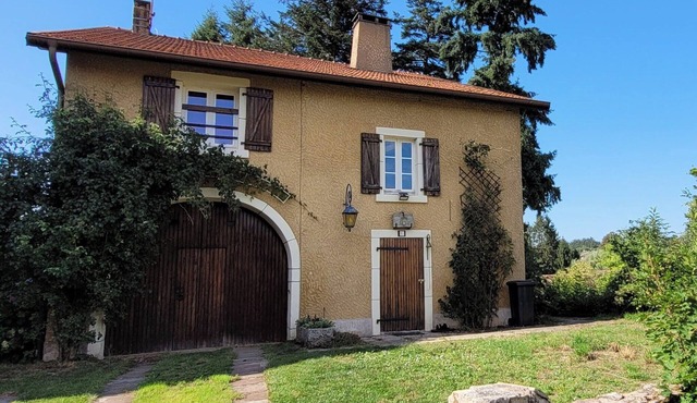Gîte " RemiEnzo " House/Farmhouse - Vosges Sud with sleeping accommodation for 8 people
