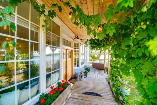 Gig Harbor House with Private Beach and Views!