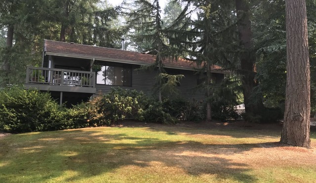 Gig Harbor Rambler- Private and Quiet