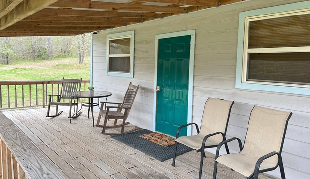 Gilbert Arkansas cabin, less then a 1 mile from the Buffalo River