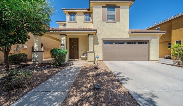 Gilbert Getaway-Immaculate 3 bedroom house