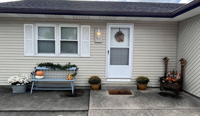 Gilboa Quarry/Winery located 10 minutes from this cozy country apartment.