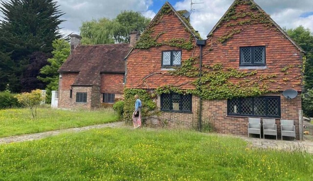 Gildridge Estate+Large Groups+Tennis Court+Hot Tub