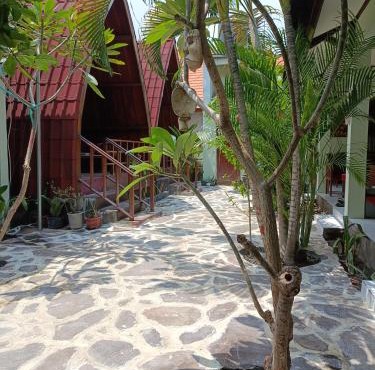Gili Mesari Cottages & Homestay