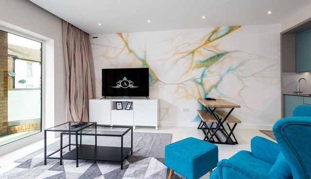 Gillingham Apartment