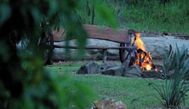 Ginger Wilde Hideaway. Pool, Spa Sleeps 35+