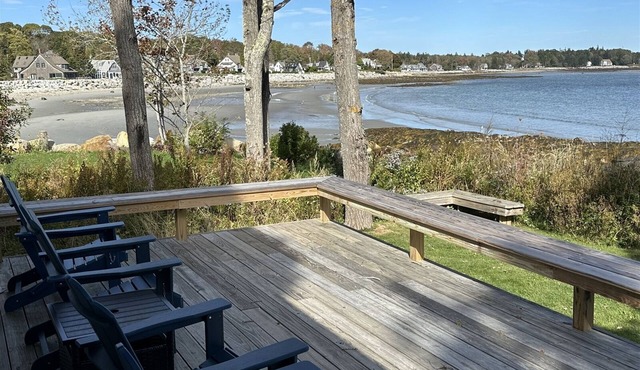 GINN ON THE ROCKS - Town of Owls Head