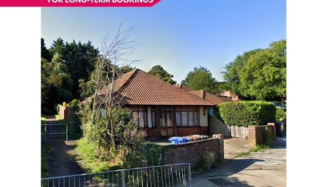 Gippeswyk Home: 6BR 2BATH Perfect for Contractors