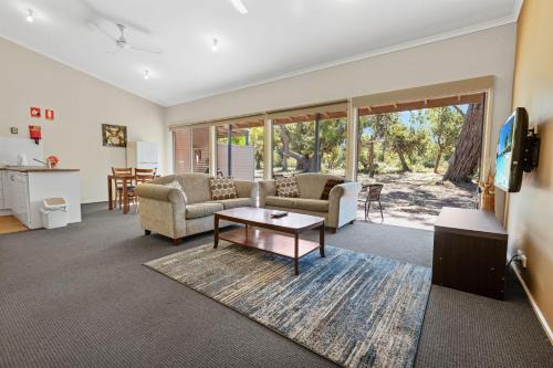 Gippsland - Waterfront Retreat