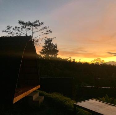 Giri Garden Sunset Glamping