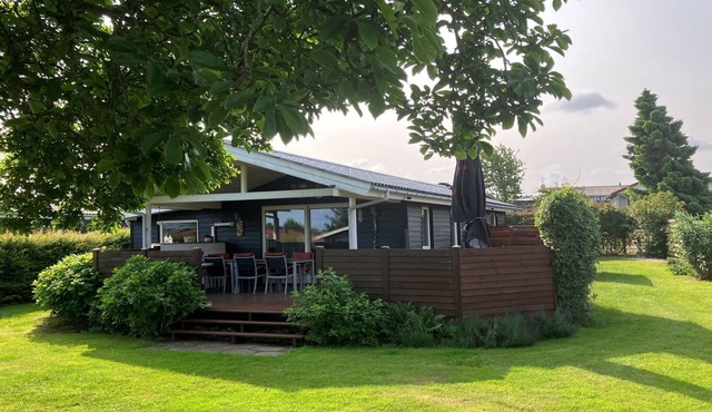 "Gisl" - 400m from the sea by Interhome