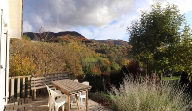 Gite à la Montagne. 5 Minutes du Lioran. Venez Vous Mettre au Vert