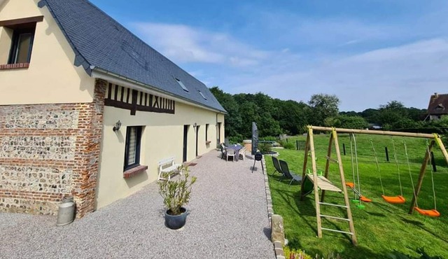 Gite Écalles-Alix, 4 bedrooms, 8 persons