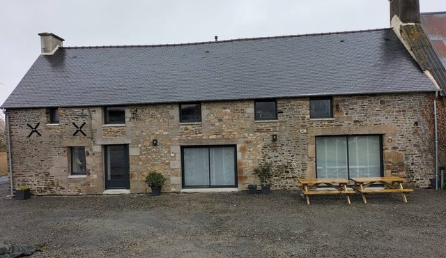 GITE 10 PERS WITH SPA 15MIN FROM MT ST MICHEL 30MIN ST MALO