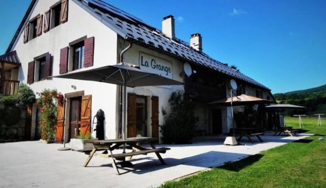 Gite 15 Pers, en Pleine Nature Avec Piscine