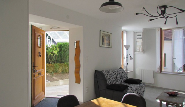 GITE 22 RUE CROIX MAURICE VALENCAY