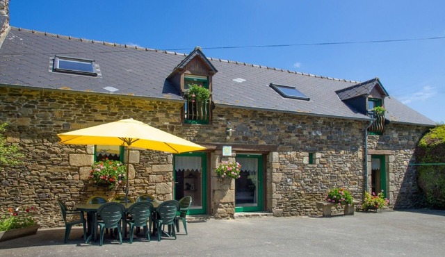 GITE 3 EPIS BETWEEN LAMBALLE AND PLANCOET FOR 8 PERSONS