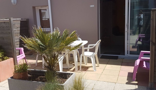 GITE 4 people patio view