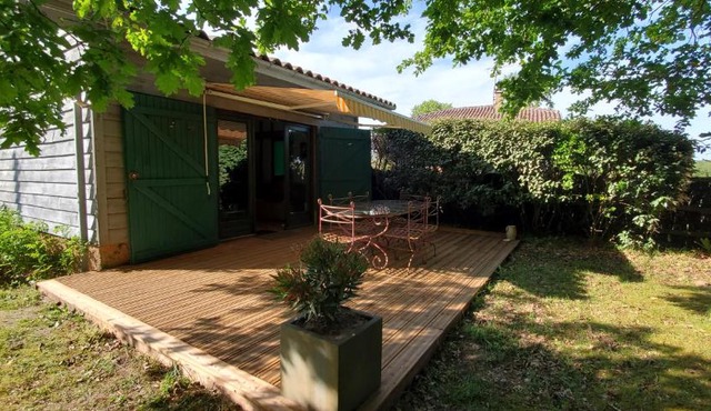 Gite 4kms plage grand domaine privé lacs natura 2000