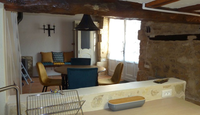 Gite 5 minutes from a leisure center in Gourdon (Lot) in a stone house