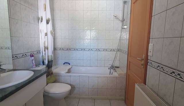 Gite 565. Single-storey house 42m2, 1 bedroom, terrace, 5min from the forest