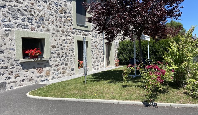 Gite 6/7pers Close to the resort of Super Lioran, Volcanoes Park (3 stars)