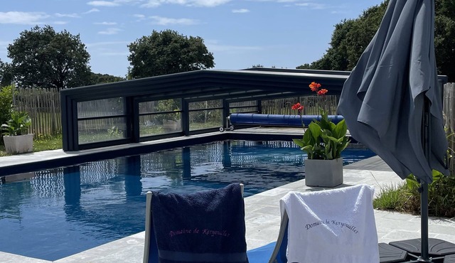 Gîte 6 people - 2 swimming pools (1 with telescopic dome) - The beach on foot