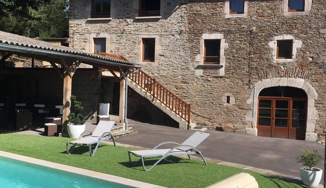 Gite 9 places 3 ears, 4 stars with heated pool