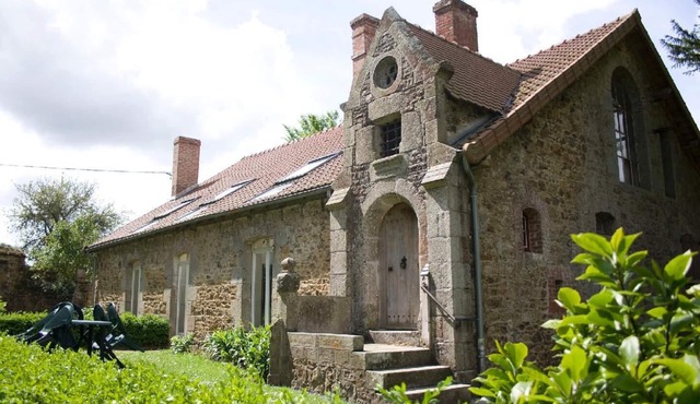 Gite A-Dauzat - 2 chambres - 5 a 7 personnes