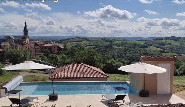 GITE ALLn COMFORT NEAR MILLAU/ROQUEFORT PANORAMIC VIEW HEATED SWIMMING POOL